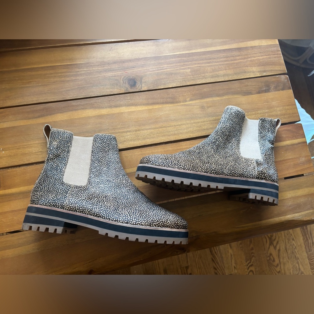 Madewell Women's Size 9.5 Ivy Chelsea Boot Mini Dot Calf Hair